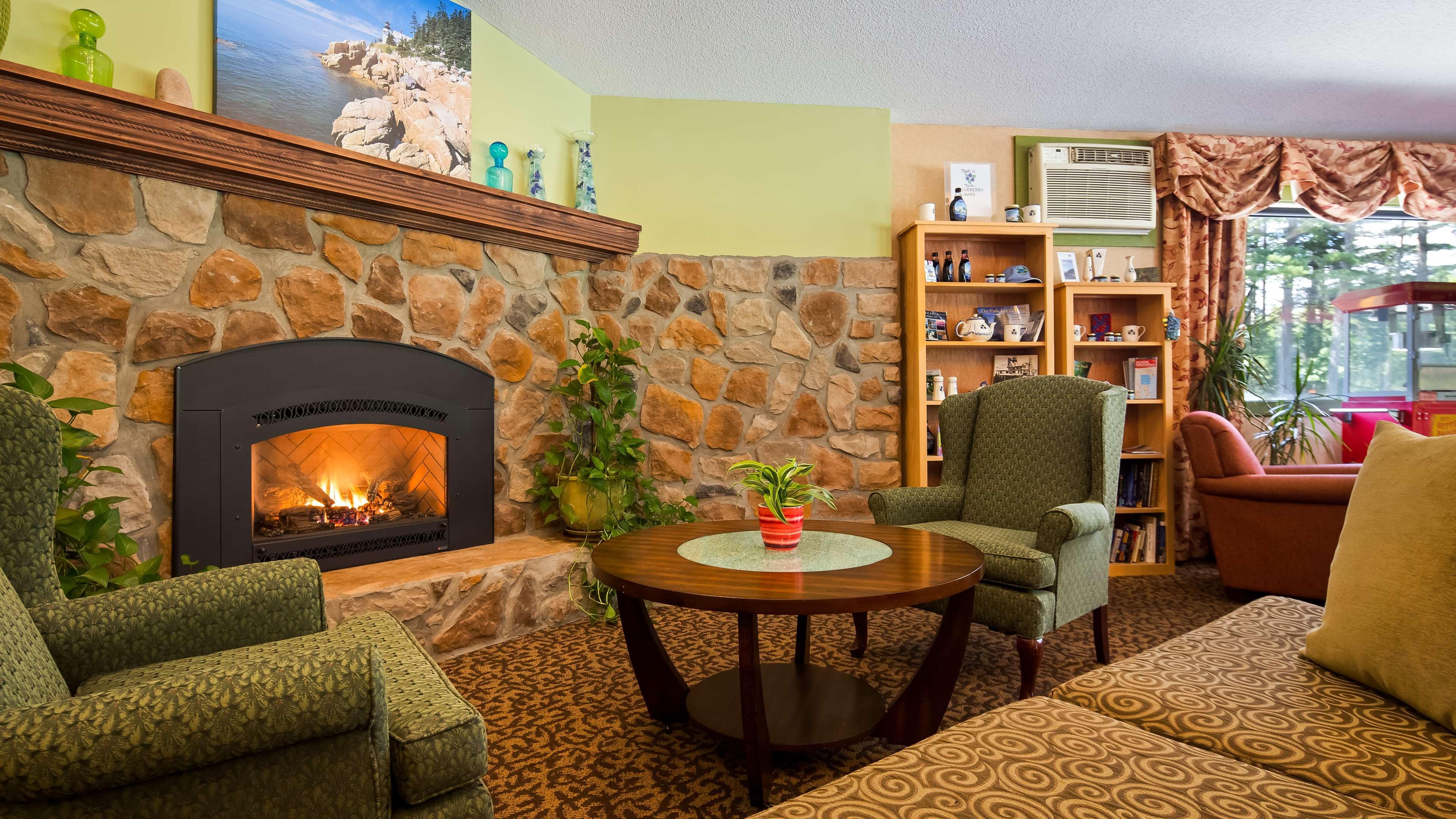 בר הרבור Best Western Acadia Park Inn מראה חיצוני תמונה